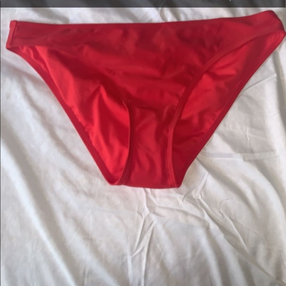 swimsuit bottoms